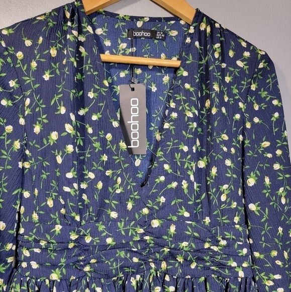 BOOHOO RUCHED WAIST FLORAL TEA DRESS NEW SIZE 8 D135 - Picture 3 of 11
